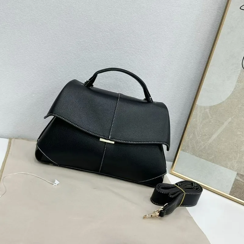 2025 New Niche Smile Handbag for Women, High-End Urban Casual Single Shoulder Crossbody Bag
2025 New Niche Smile Handbag for Women, High-End Urban Casual Single Shoulder Crossbody Bag