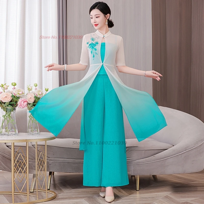 2025 chinese vintage set traditional flower print gradient color cheongsam tops+pants set hotel spa work dress beauty uniform
2025 chinese vintage set traditional flower print gradient color cheongsam tops+pants set hotel spa work dress beauty uniform