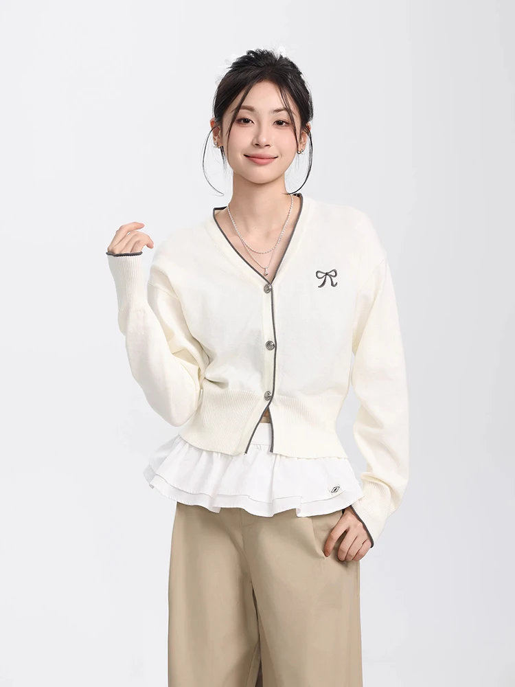 Women Solid Color V-neck Knitted Cardigans Autumn Winter Long Sleeve Sweater Korean Fashion Loose Casual Cardigan
Women Solid Color V-neck Knitted Cardigans Autumn Winter Long Sleeve Sweater Korean Fashion Loose Casual Cardigan