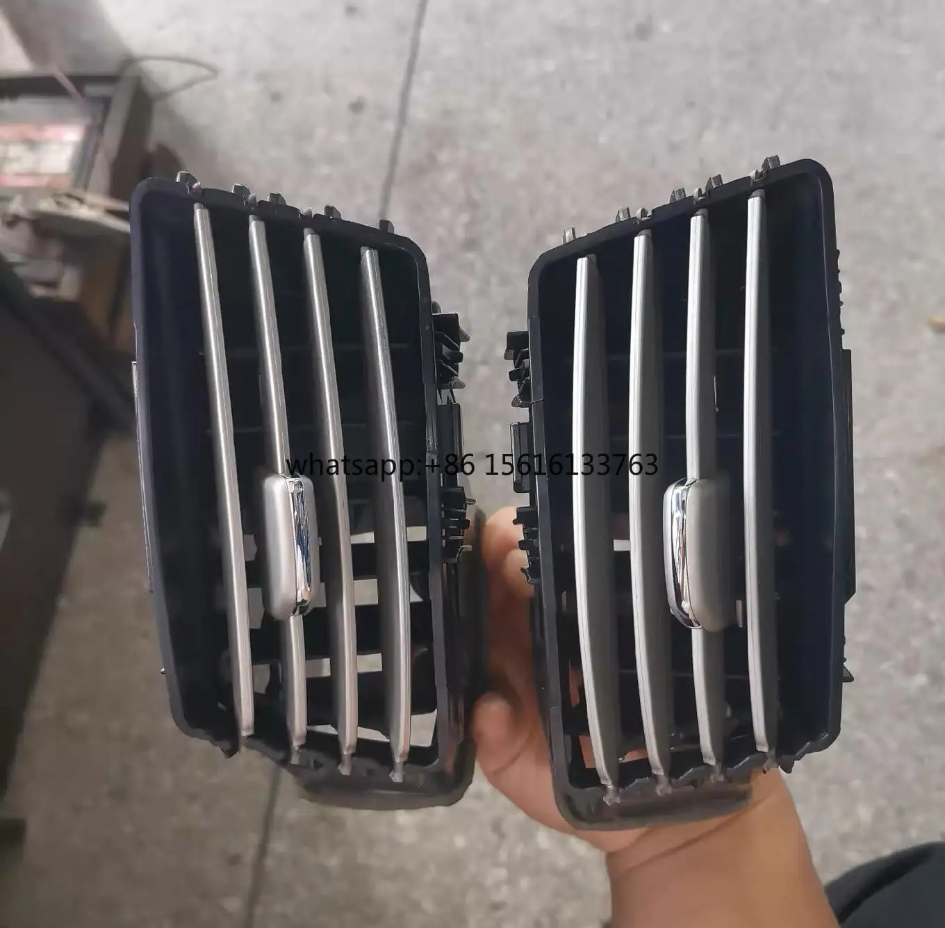 High Quality Car Interior Parts AC Center Vent Outlet Wheel Air Vent Full Plastic Set Factory Supply Viet Plastic
High Quality Car Interior Parts AC Center Vent Outlet Wheel Air Vent Full Plastic Set Factory Supply Viet Plastic