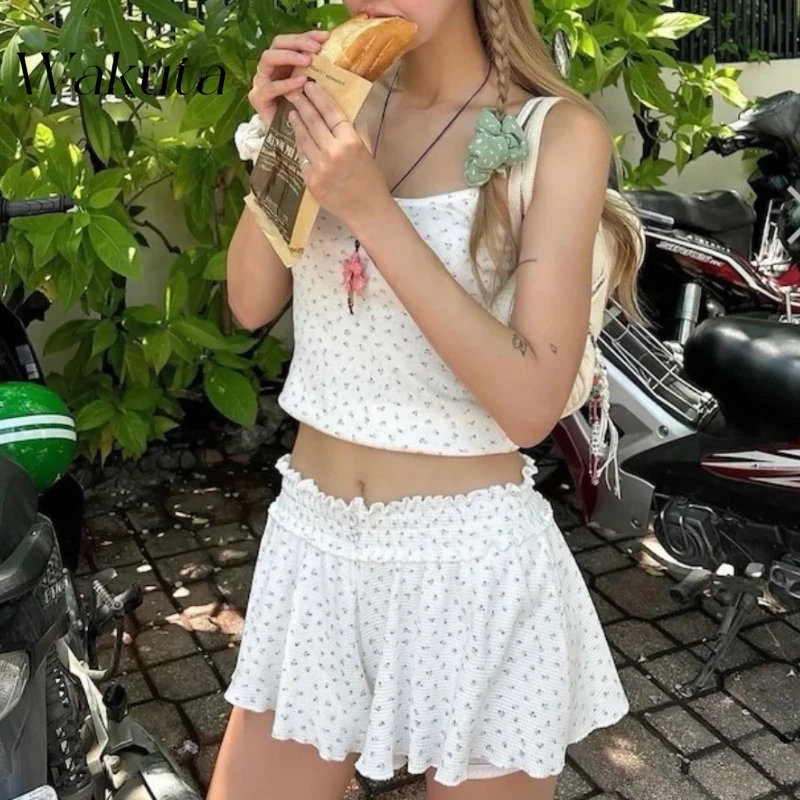 WAKUTA Japanese Kawaii Summer Floral Shorts Harajuku Retro Y2K Bm High Waist Slimming Versatile Wide Leg Hot Pants 니트 스커트 Gothic
WAKUTA Japanese Kawaii Summer Floral Shorts Harajuku Retro Y2K Bm High Waist Slimming Versatile Wide Leg Hot Pants 니트 스커트 Gothic