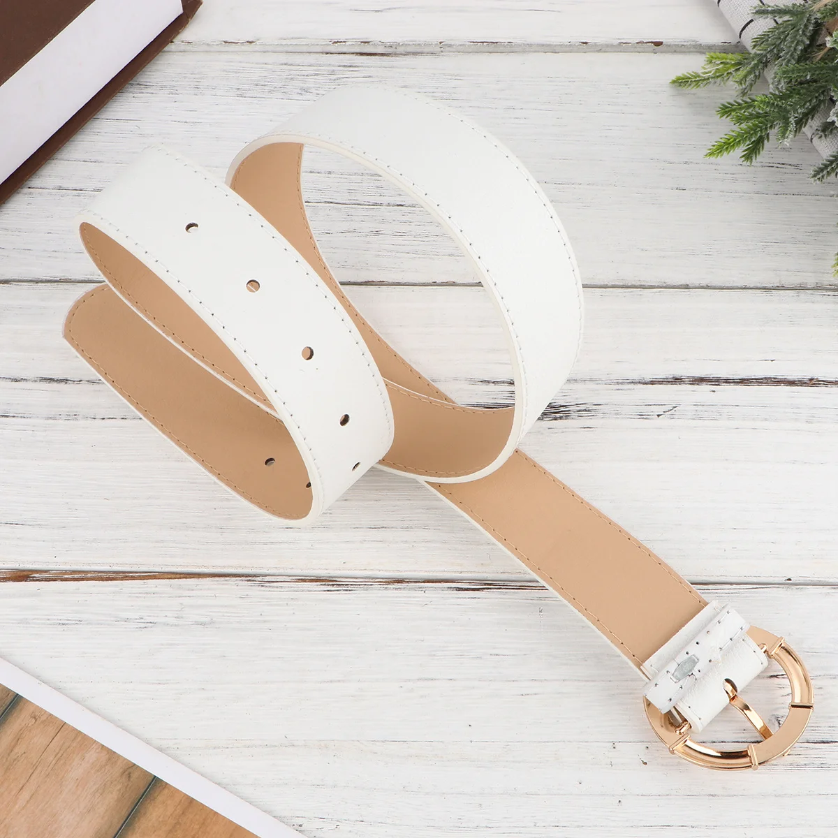 1Pcs Fashion PU Waist Belt 106cm 3.4cm Wide Round Pin Buckle Solid Waistband for Women Casual Jeans Dresses Accessory 
1Pcs Fashion PU Waist Belt 106cm 3.4cm Wide Round Pin Buckle Solid Waistband for Women Casual Jeans Dresses Accessory