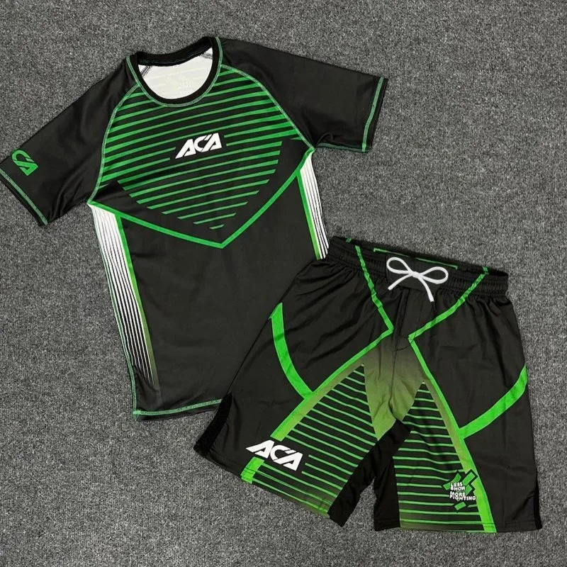 2026 New Green and Black Tech-Style Free Fighting Training Set, Y2K Gradient Style, Men's Quick-Drying Sports 2-Piece Set
2026 New Green and Black Tech-Style Free Fighting Training Set, Y2K Gradient Style, Men's Quick-Drying Sports 2-Piece Set