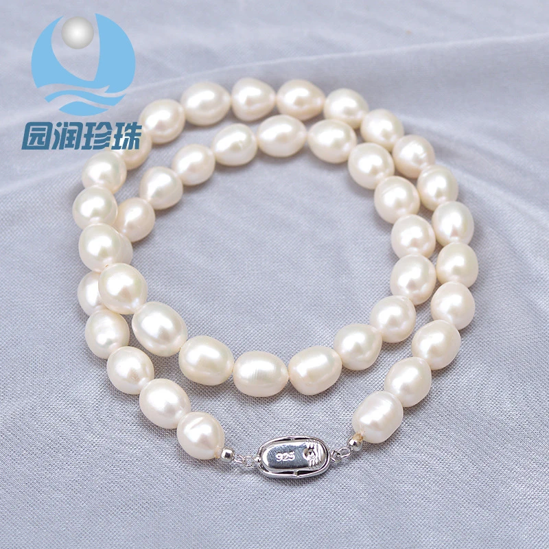 Exquisite pearl women, versatile accessory, mom, shiny collarbone necklace
Exquisite pearl women, versatile accessory, mom, shiny collarbone necklace