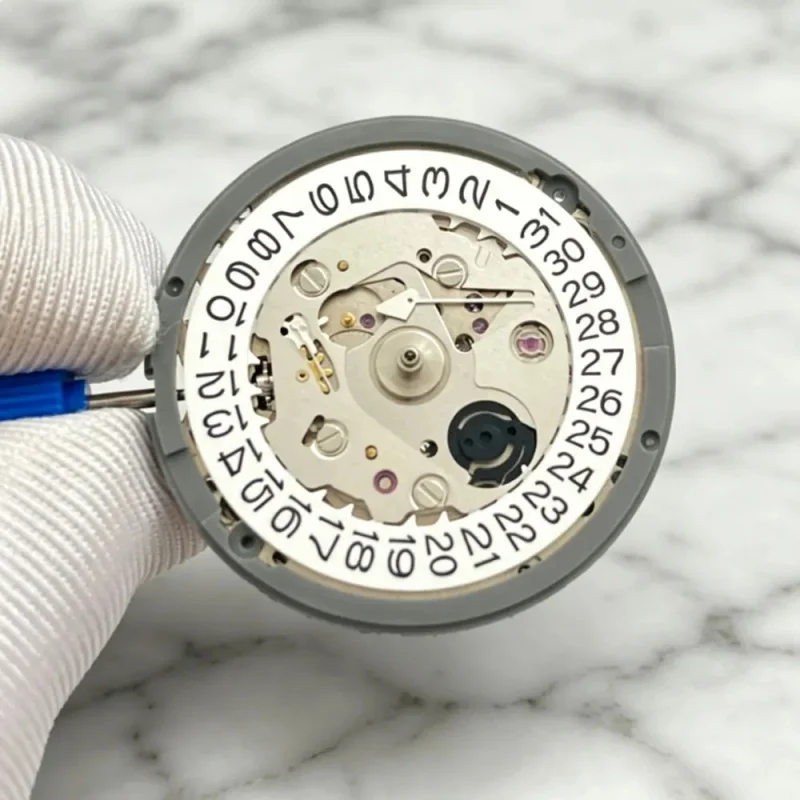 NH35A Japanese high-precision original movement with 24 Jewels mechanical automatic seiko movement date at 3:00
NH35A Japanese high-precision original movement with 24 Jewels mechanical automatic seiko movement date at 3:00