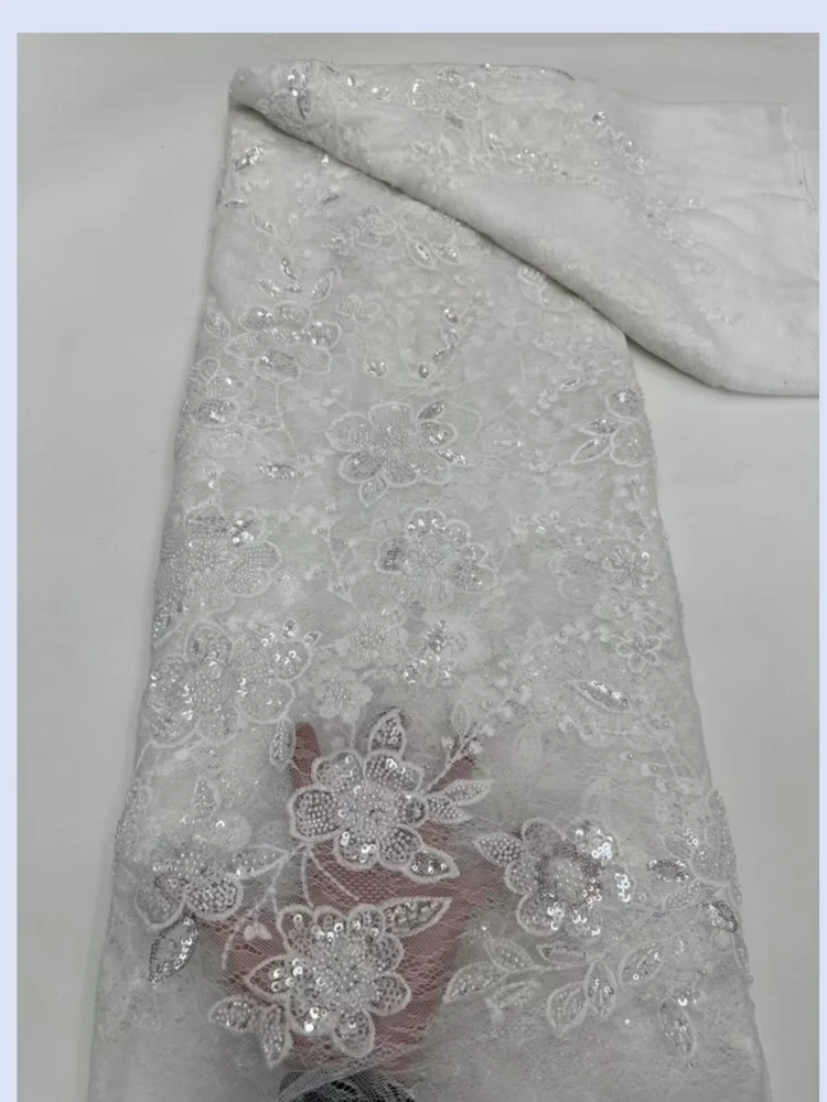 Французская африканская кружевная ткань для жениха, расшитая бисером, высокое качество, вышивка для женщин, свадебное платье, нигерийская белая кружевная ткань с блестками H196-1
Французская африканская кружевная ткань для жениха, расшитая бисером, высокое качество, вышивка для женщин, свадебное платье, нигерийская белая кружевная ткань с блестками H196-1