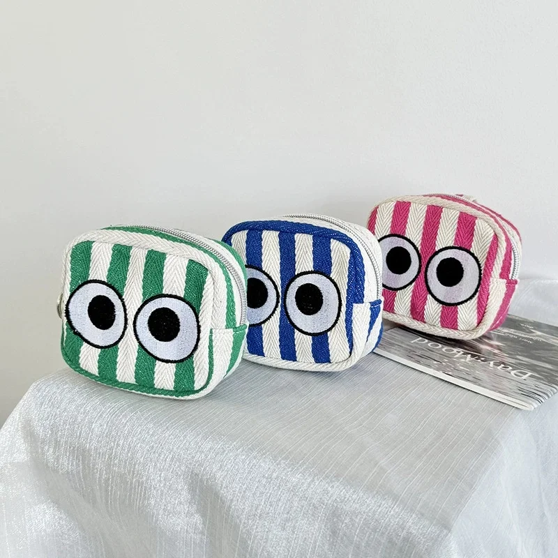 Eye Plaid Pattern Mini Cosmetic Bag Lipstick Brush Travel Storage Bag Toiletry Kit Women Gift Makeup Handbags Organizer Pouch Cl
Eye Plaid Pattern Mini Cosmetic Bag Lipstick Brush Travel Storage Bag Toiletry Kit Women Gift Makeup Handbags Organizer Pouch Cl