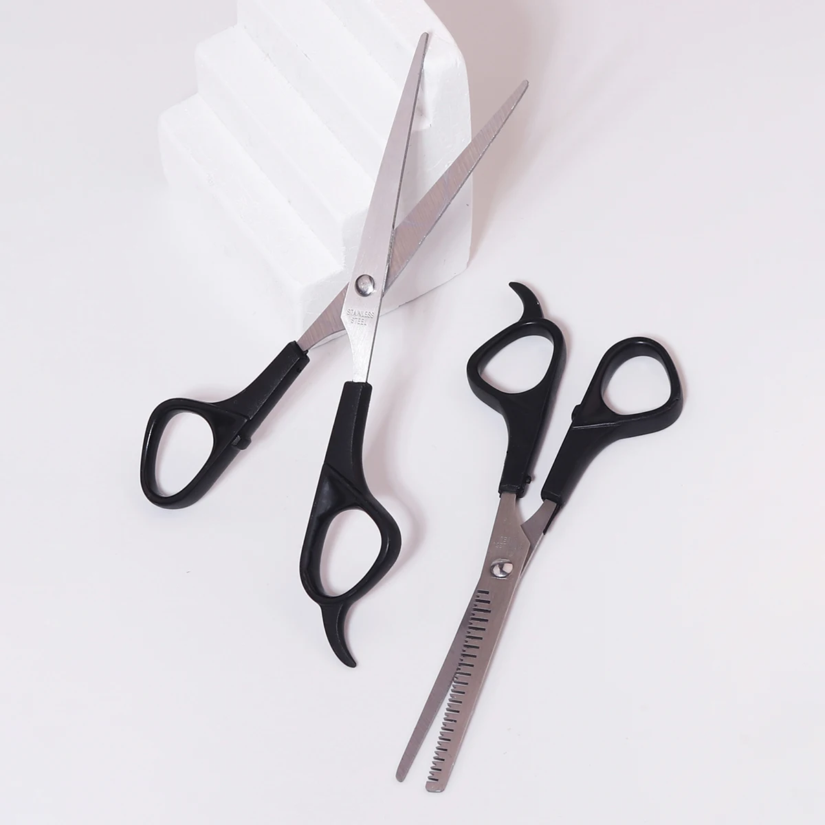 Professional Hair Scissors Set - Flat Scissors, Teeth Clippers, Hair Styling, Hair Salon Tools,special for real hair wigs
Professional Hair Scissors Set - Flat Scissors, Teeth Clippers, Hair Styling, Hair Salon Tools,special for real hair wigs