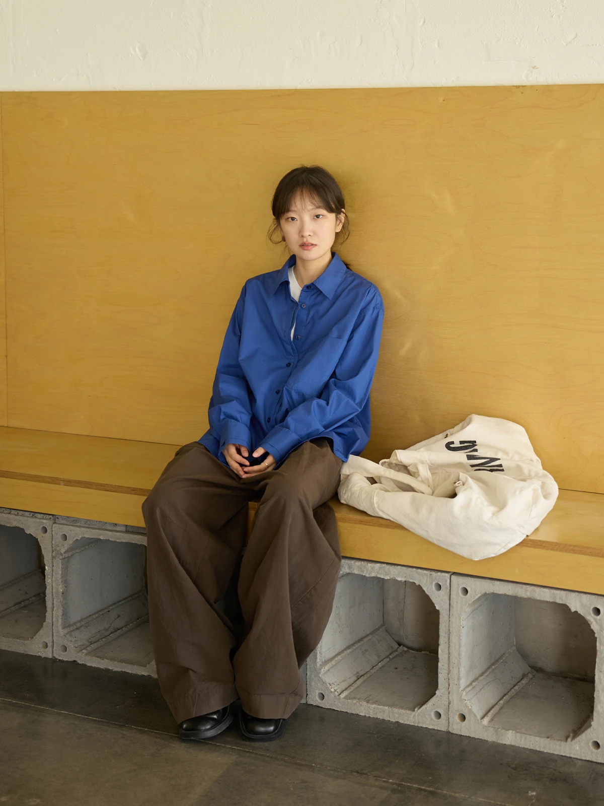 Coffee Sea Small Size Pleated irt Women's Loose Fit Pure Cotton Long Sve Button up Casual irt Autumn Faion 2025
Coffee Sea Small Size Pleated irt Women's Loose Fit Pure Cotton Long Sve Button up Casual irt Autumn Faion 2025