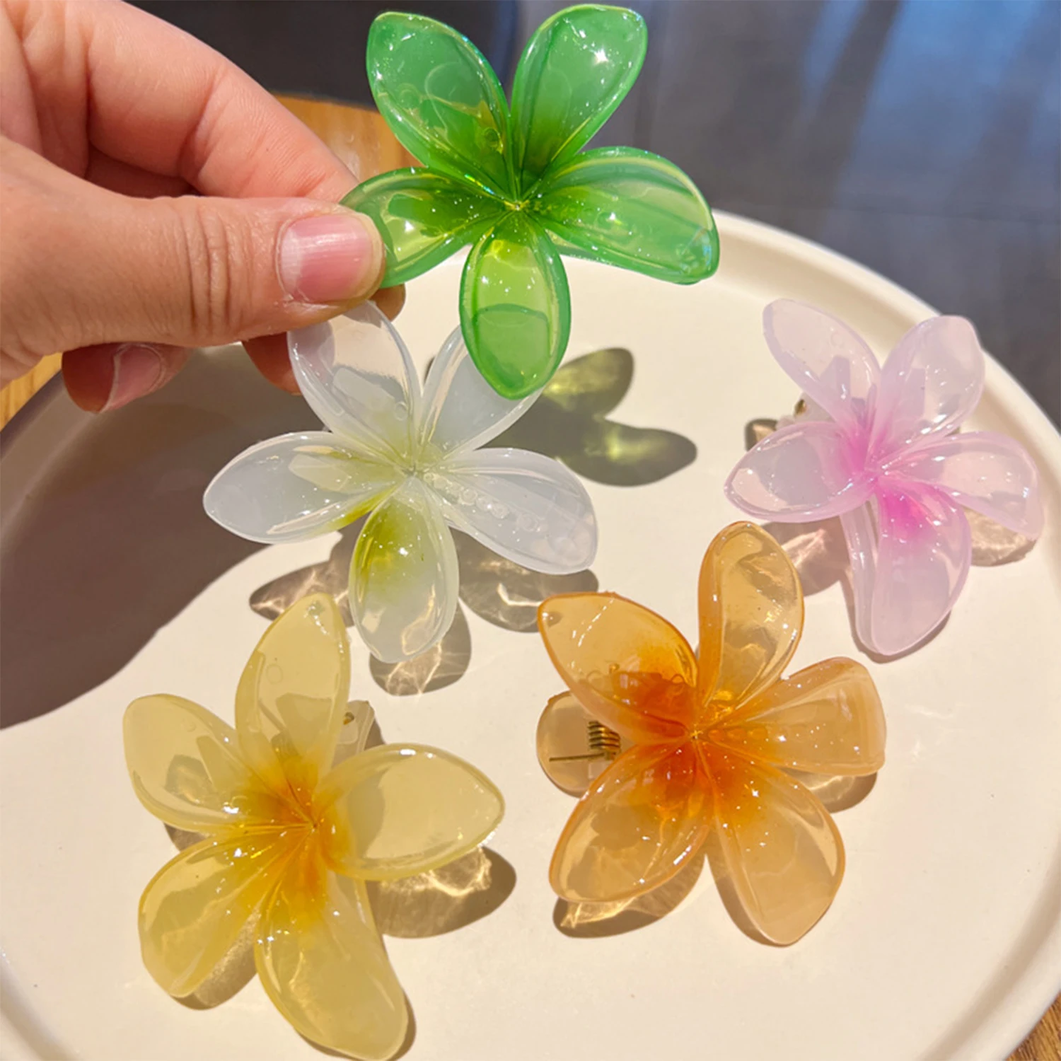 New 1 Pc Unique Bohemia Gradient Egg Flower Hair Clip Women Girls Clips Hawaii Beach Clip Hair Accessories Fashion Hairpin
New 1 Pc Unique Bohemia Gradient Egg Flower Hair Clip Women Girls Clips Hawaii Beach Clip Hair Accessories Fashion Hairpin