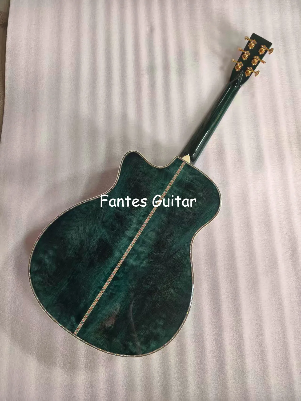 Custom OM Body Solid Spruce Top Water Ripple Solid Back Side Cutaway Acoustic Guitar
Custom OM Body Solid Spruce Top Water Ripple Solid Back Side Cutaway Acoustic Guitar