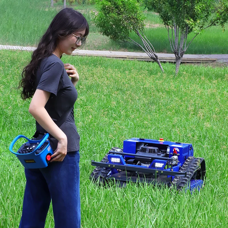Customized remote-controlled lawn mower, remote-controlled tracked all terrain slope lawn mower, tracked lawn mower robot
Customized remote-controlled lawn mower, remote-controlled tracked all terrain slope lawn mower, tracked lawn mower robot