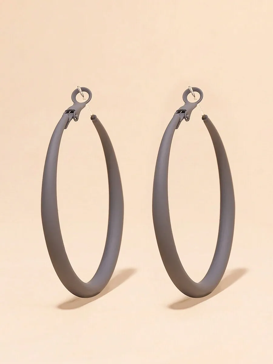 1 Pair Minimalist Geometric Open Hoop Earrings For Women, Fashionable Spray Paint Design, Suitable For Holidays And Everyday Wea
1 Pair Minimalist Geometric Open Hoop Earrings For Women, Fashionable Spray Paint Design, Suitable For Holidays And Everyday Wea