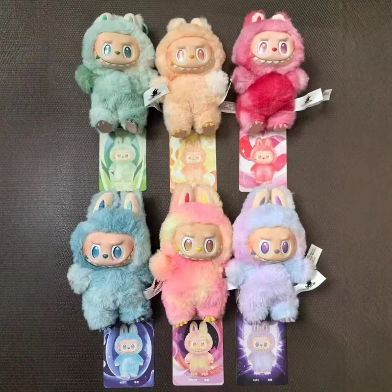Labubu 1:1 High Quality 3rd Generation Series Front High-Energy V3 Vinyl Face Plush Toy Series Blind Box Heartbeat Macaron 3rd
Labubu 1:1 High Quality 3rd Generation Series Front High-Energy V3 Vinyl Face Plush Toy Series Blind Box Heartbeat Macaron 3rd