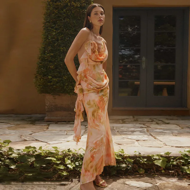 Chic 3D Floral Printed Elegant Maxi Dress for Women Sexy Halter Backless Sleeveless Holidays Party Dress Club Outfits 2025
Chic 3D Floral Printed Elegant Maxi Dress for Women Sexy Halter Backless Sleeveless Holidays Party Dress Club Outfits 2025