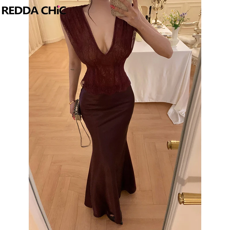 Комплект ReddaChic: топ с глубоким V-образным вырезом и юбка, женский комплект с цветочным кружевом, укороченный топ-боди и длинная атласная юбка-русалка, сексуальный наряд для вечеринок
Комплект ReddaChic: топ с глубоким V-образным вырезом и юбка, женский комплект с цветочным кружевом, укороченный топ-боди и длинная атласная юбка-русалка, сексуальный наряд для вечеринок