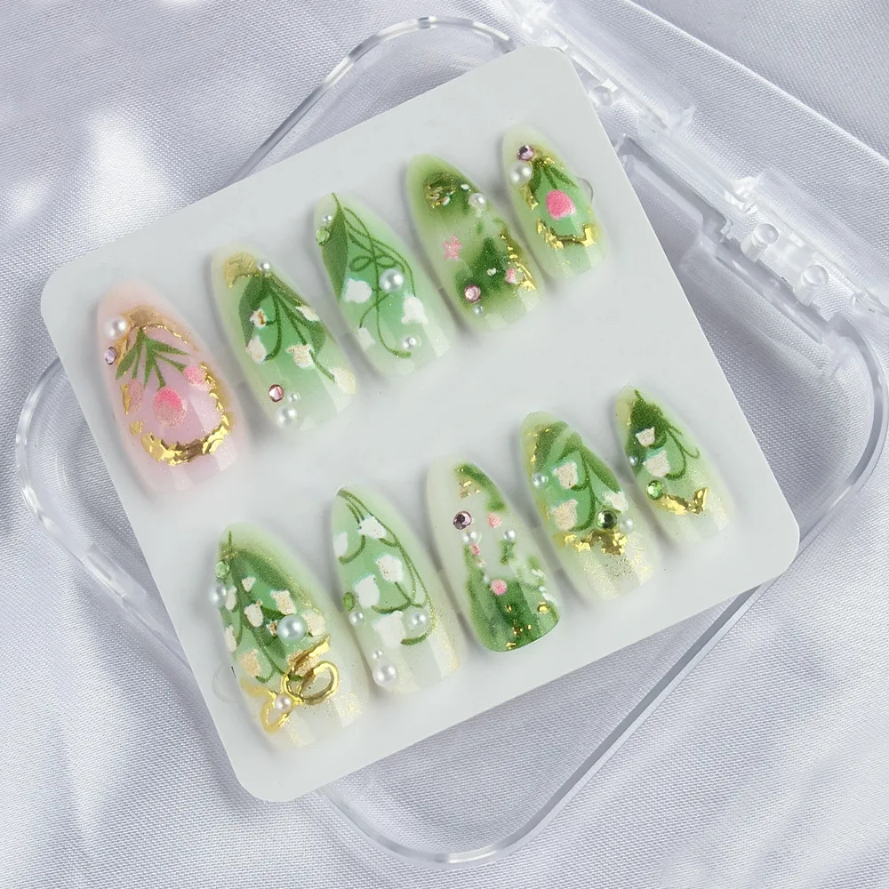 3D Gilded Stereoscopic Press On Nails Spring Summer Fresh Floral Plant Elf Design 24Pcs Reusable False Nail Tips Daily Manicure Nail Art
3D Gilded Stereoscopic Press On Nails Spring Summer Fresh Floral Plant Elf Design 24Pcs Reusable False Nail Tips Daily Manicure Nail Art