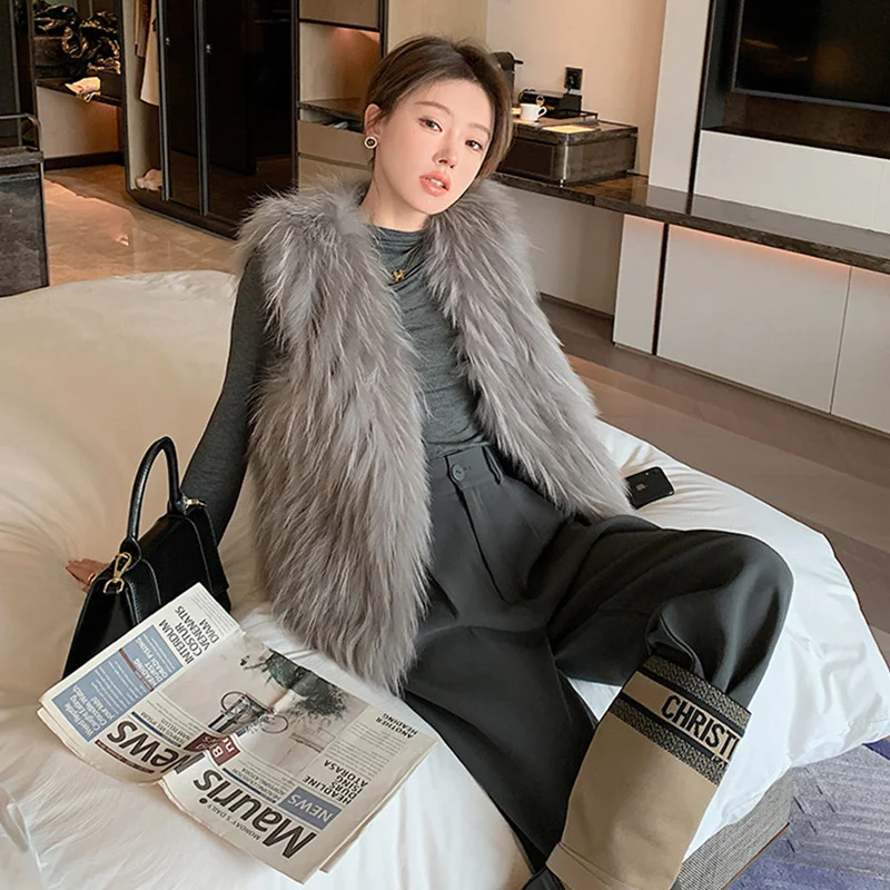 Winter Real Fur Vest Women's Coat Fashion Casual High Quality Natural Raccoon Dog Fur Short Jacket Vest Genuine Leather Coat
Winter Real Fur Vest Women's Coat Fashion Casual High Quality Natural Raccoon Dog Fur Short Jacket Vest Genuine Leather Coat