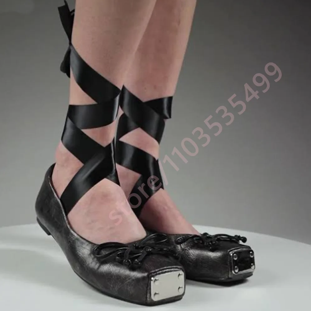 2026 Summer New Black Leather Flat Shoes Women Square Toe with Metal Decor & Bowknot Fashion Casual Footwear
2026 Summer New Black Leather Flat Shoes Women Square Toe with Metal Decor & Bowknot Fashion Casual Footwear
