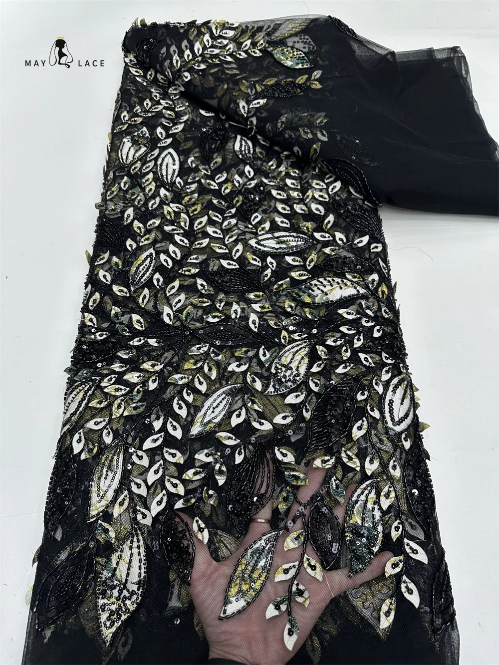 Luxury French Beaded Tulle Lace Fabric Fashion Groom African Net Sequins Lace Fabrics With Sequins For Evening Party Material
Luxury French Beaded Tulle Lace Fabric Fashion Groom African Net Sequins Lace Fabrics With Sequins For Evening Party Material