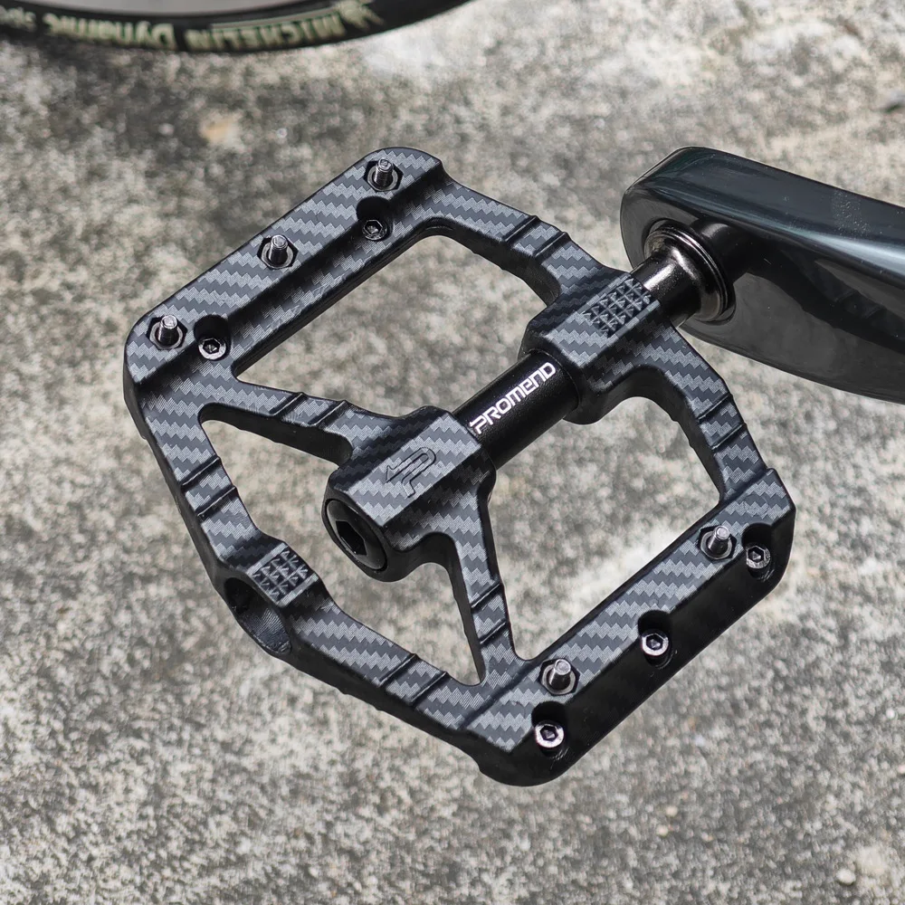 Promend nylon bicycle pedals with three bearings and carbon fiber camouflage mountain road bicycle pedals R65
Promend nylon bicycle pedals with three bearings and carbon fiber camouflage mountain road bicycle pedals R65