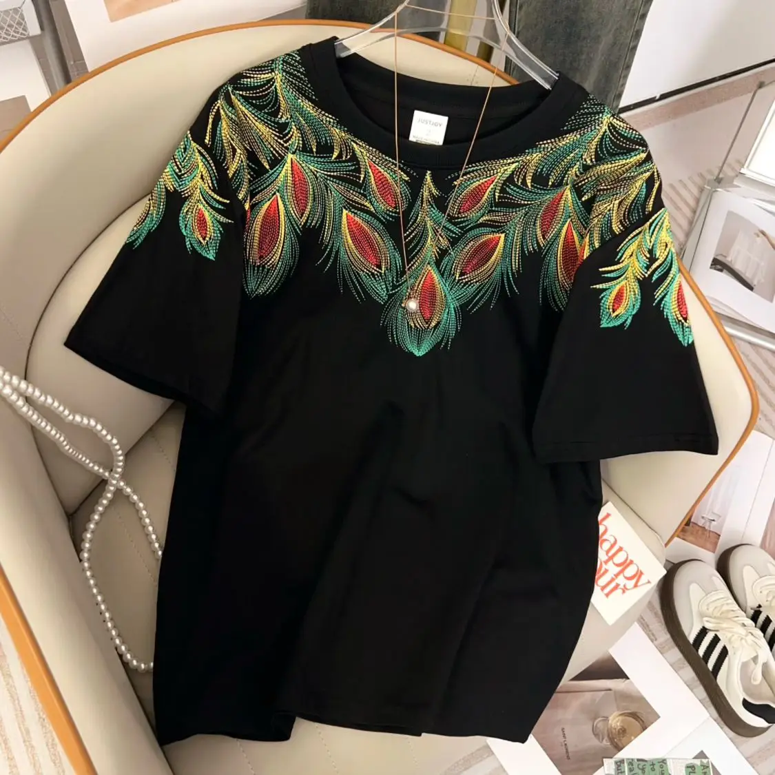 Женская футболка больших размеров с 3D-принтом перьев, свободного кроя, утягивающая, уличный стиль, хлопок, лето
Женская футболка больших размеров с 3D-принтом перьев, свободного кроя, утягивающая, уличный стиль, хлопок, лето