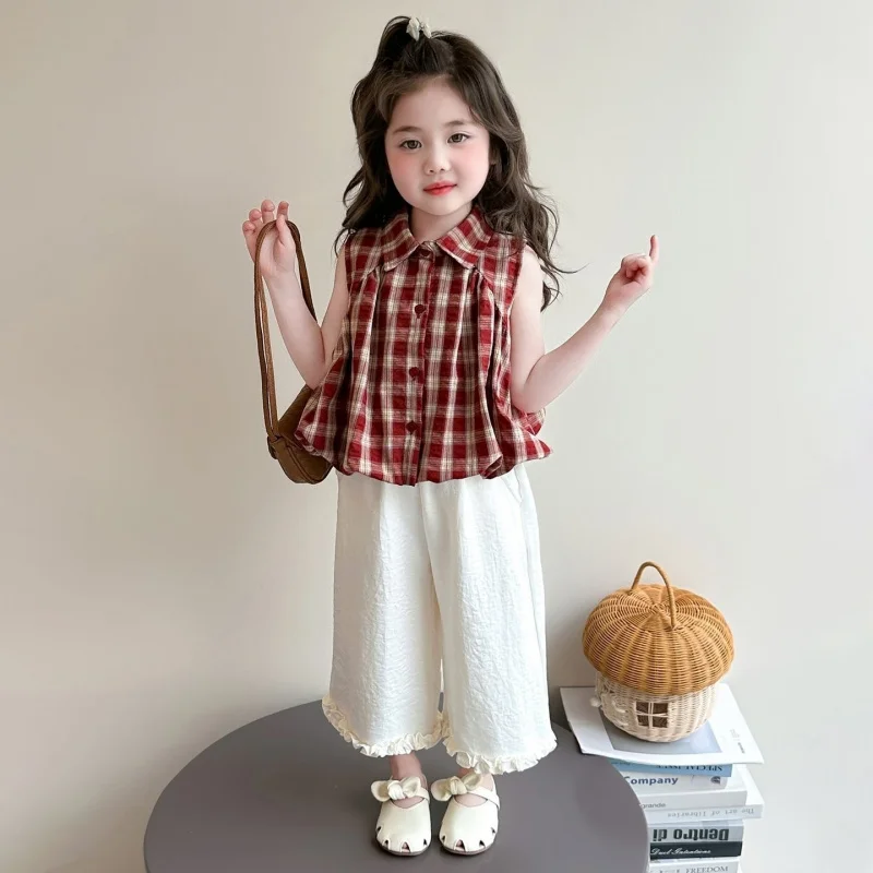 Girls' Summer Sleeveless Plaid Shirt Set2026New Summer Fashionable Two-Piece Set of Wide-Leg Pants for Children
Girls' Summer Sleeveless Plaid Shirt Set2026New Summer Fashionable Two-Piece Set of Wide-Leg Pants for Children