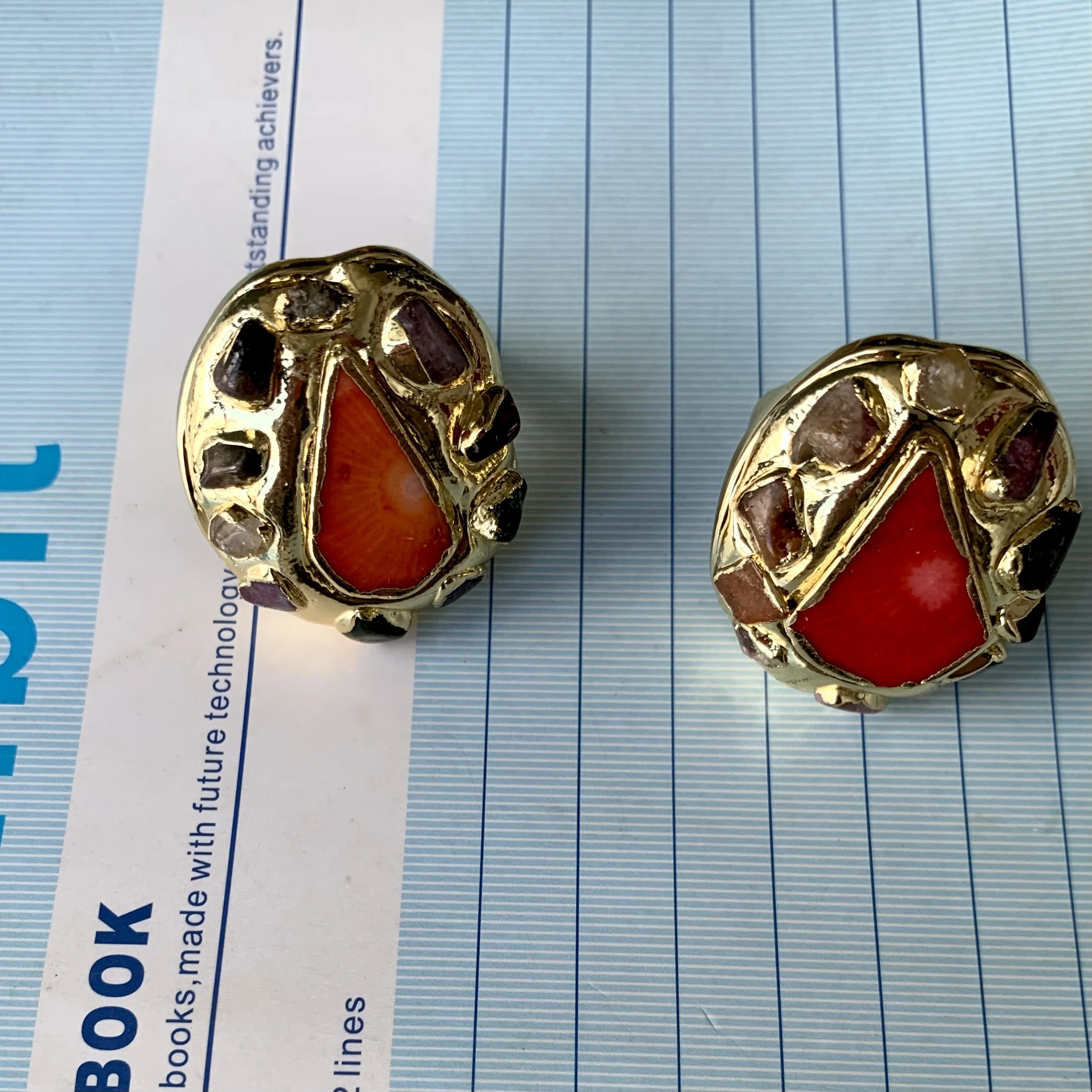 WT-MPR114 Newest Fashion 18K Real Gold Plated Precious Natural Tourmaline And Red Coral Beads Jewelry Women Stone Rings
WT-MPR114 Newest Fashion 18K Real Gold Plated Precious Natural Tourmaline And Red Coral Beads Jewelry Women Stone Rings