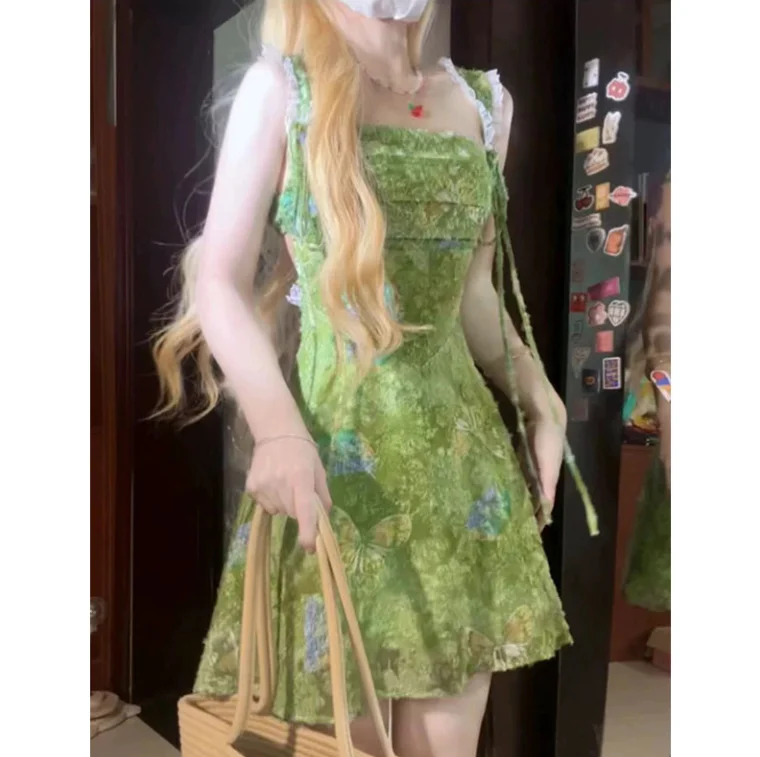 Women's Sweet Vintage Dress 2025 Spring Summer Latest Style Lace Splicing Bareback Strap, Floral Strap Mini Dress, Short Skirt
Women's Sweet Vintage Dress 2025 Spring Summer Latest Style Lace Splicing Bareback Strap, Floral Strap Mini Dress, Short Skirt