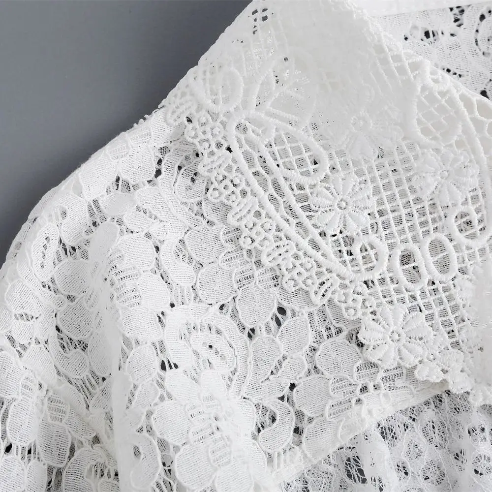 All-match Cape Lace Shawl Cloak Hollow Out Short Small Shirt Crochet Wraps Lace Fake Collar Clothes Decoration
All-match Cape Lace Shawl Cloak Hollow Out Short Small Shirt Crochet Wraps Lace Fake Collar Clothes Decoration