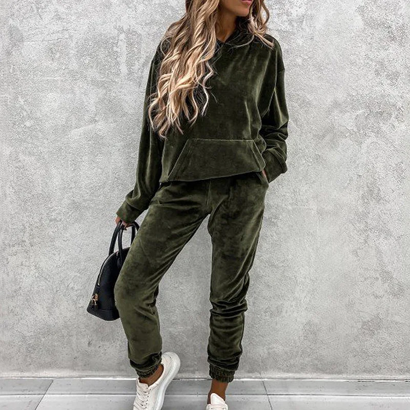 Autumn Winter Velvet Tracksuit Set Elegant Soft Pocket Pullover Top Female Loose Sweatsuit Pants Suit Two Piece Set Outfits
Autumn Winter Velvet Tracksuit Set Elegant Soft Pocket Pullover Top Female Loose Sweatsuit Pants Suit Two Piece Set Outfits