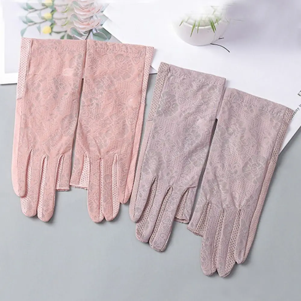 UV Protection Summer Sunscreen Gloves Ice Silk Lace Anti-UV Mittens Slip Resistant Thin Cycling Driving Gloves Women Girls
UV Protection Summer Sunscreen Gloves Ice Silk Lace Anti-UV Mittens Slip Resistant Thin Cycling Driving Gloves Women Girls