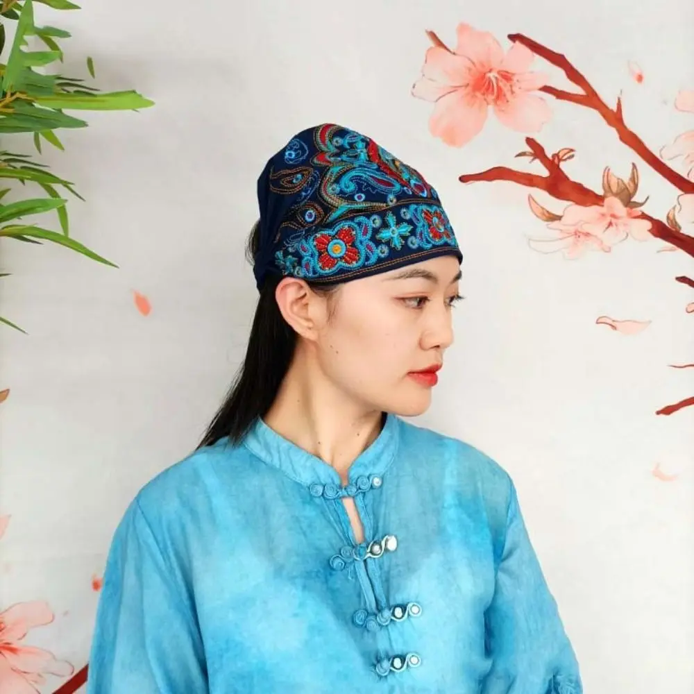 Solid Color Ethnic Style Skullies Hat Cashew Flower Embroidery Flower Beanies Cap Pile Cap Elastic Canvas Cold Cap Outdoor
Solid Color Ethnic Style Skullies Hat Cashew Flower Embroidery Flower Beanies Cap Pile Cap Elastic Canvas Cold Cap Outdoor