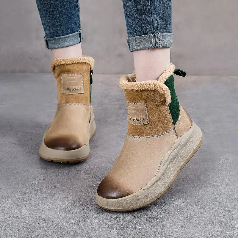Thickened Warm Fleece Lined Real Leather Snow Boots Short Boots for Winter Casual Style Side Zipper round Toe Rubber Sole
Thickened Warm Fleece Lined Real Leather Snow Boots Short Boots for Winter Casual Style Side Zipper round Toe Rubber Sole