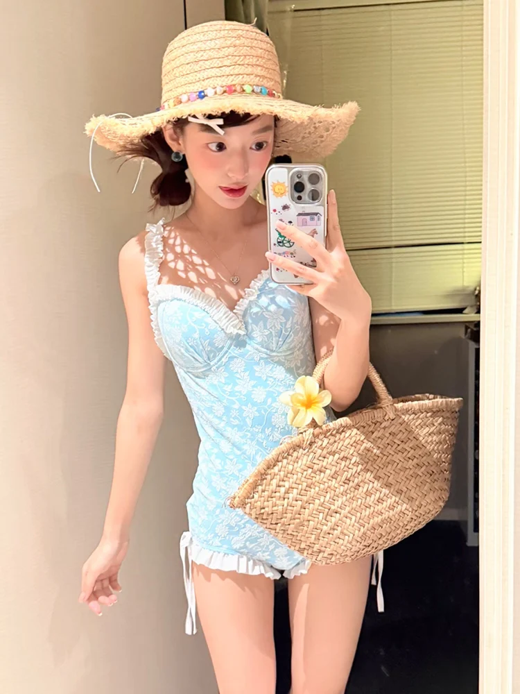 Купальник-боди Sweet Fre Sle Thermal Spa с эффектом утяжки для большой и маленькой груди, с эффектом коррекции фигуры
Купальник-боди Sweet Fre Sle Thermal Spa с эффектом утяжки для большой и маленькой груди, с эффектом коррекции фигуры