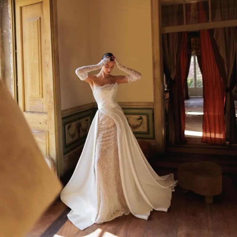 Customized Shiny ivory white Ball Gown Royal Wedding Dresses Sweetheart crystal Vestido De beads Made Robe De
Customized Shiny ivory white Ball Gown Royal Wedding Dresses Sweetheart crystal Vestido De beads Made Robe De