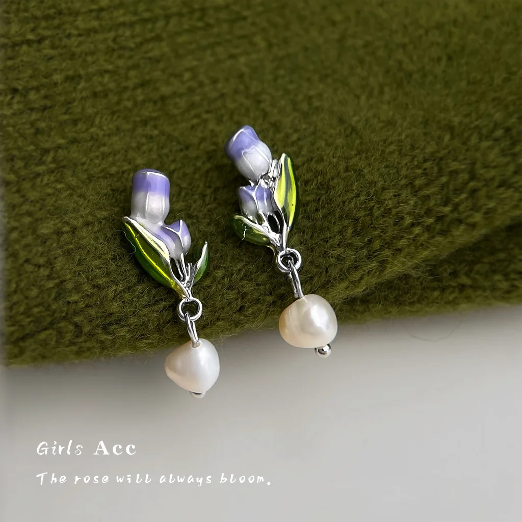 Vintage Literature Style Forest Fresh Flower Dangle Earrings Women Fashion Simple Enamel Glazed Earrings With Freshwater Pearl
Vintage Literature Style Forest Fresh Flower Dangle Earrings Women Fashion Simple Enamel Glazed Earrings With Freshwater Pearl