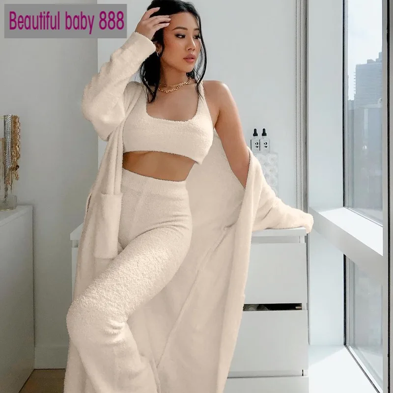 Autumn Winter Elegant Solid Three-Piece Suit Women Outwear Top And Pant Set Casual Warm Long Sleeve Coat Set Lady Loose Homewear
Autumn Winter Elegant Solid Three-Piece Suit Women Outwear Top And Pant Set Casual Warm Long Sleeve Coat Set Lady Loose Homewear