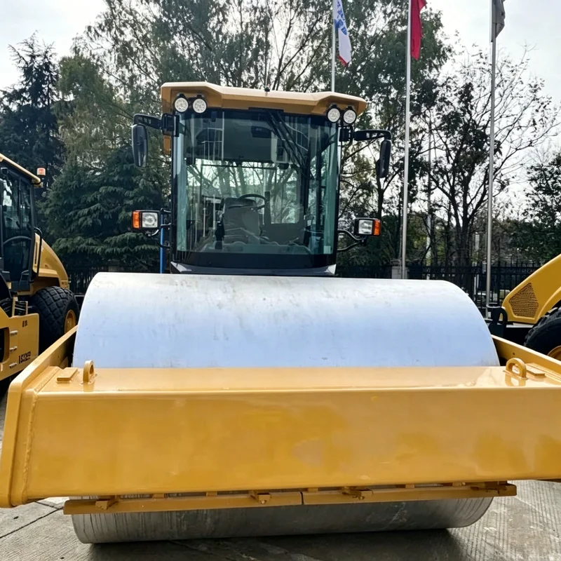 Road Roller Small Road Roller Versatile Ground Rolling Compact Outdoor Pavement Building Durable Vibration Base Device
Road Roller Small Road Roller Versatile Ground Rolling Compact Outdoor Pavement Building Durable Vibration Base Device