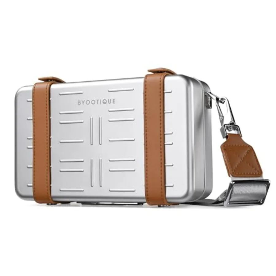 Portable Hard Shell Aluminum Handbag with Adjustable Strap Crossbody Cosmetic Case Clutch for Women in Silver Lightweight Durab
Portable Hard Shell Aluminum Handbag with Adjustable Strap Crossbody Cosmetic Case Clutch for Women in Silver Lightweight Durab