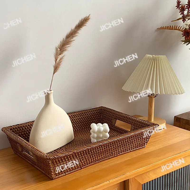 Скандинавский стиль из ротанга ручной работы, отделка мелочей, настольная квадратная тарелка для хранения фруктов, коричневая корзина для хранения
Скандинавский стиль из ротанга ручной работы, отделка мелочей, настольная квадратная тарелка для хранения фруктов, коричневая корзина для хранения