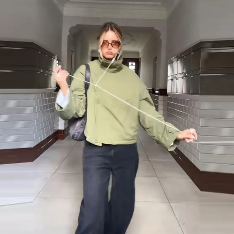 2025 Ретро американская зеленая куртка, свободная удобная спортивная верхняя одежда, двубортные топы с длинными рукавами на талии, осенняя одежда для поездок на работу
2025 Ретро американская зеленая куртка, свободная удобная спортивная верхняя одежда, двубортные топы с длинными рукавами на талии, осенняя одежда для поездок на работу