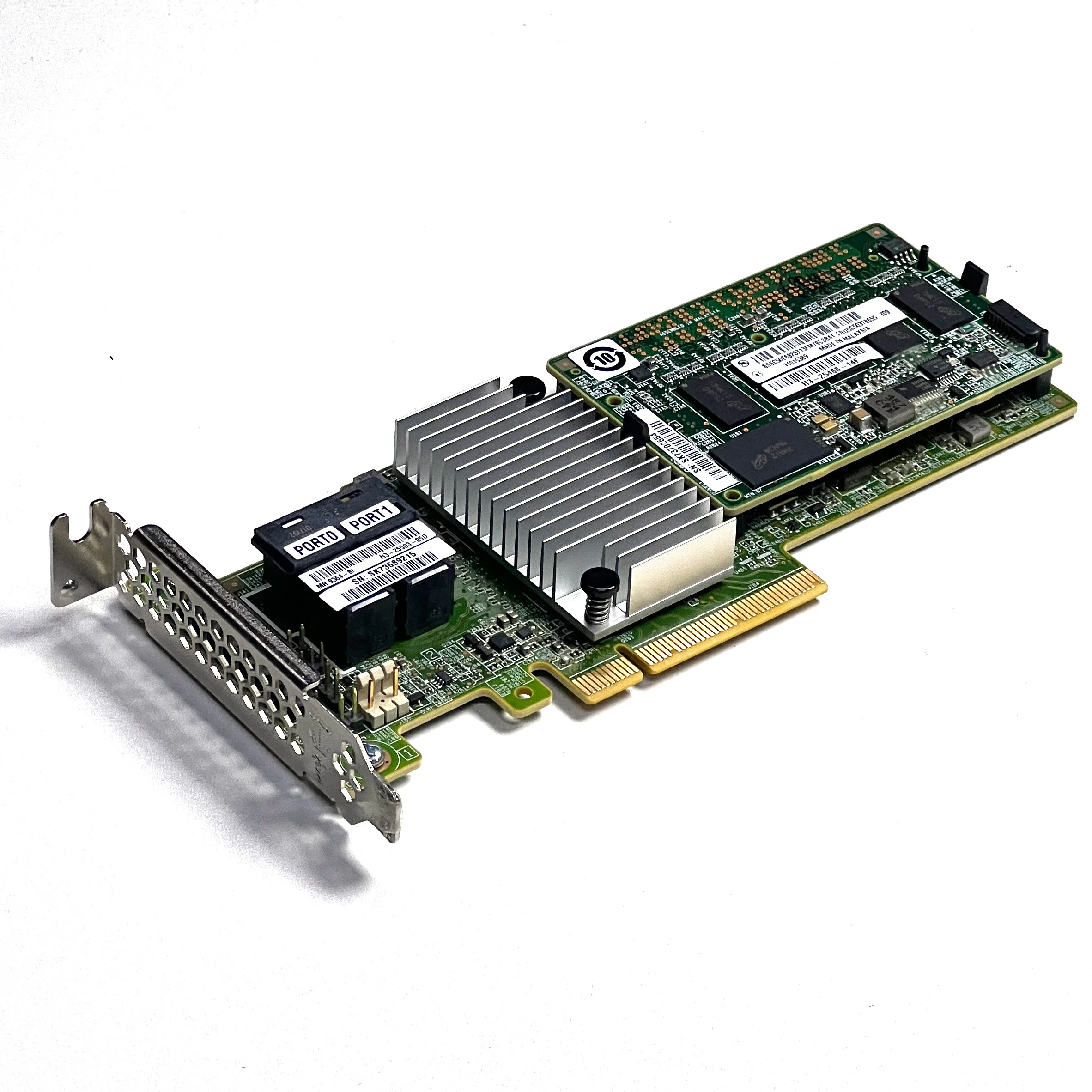 03T6792 LSI 9364-8i 8-port SATA/SAS ROC Adapter MegaRAID SAS 9364-8i 1GB Cache 12G SAS RAID Controller Card
03T6792 LSI 9364-8i 8-port SATA/SAS ROC Adapter MegaRAID SAS 9364-8i 1GB Cache 12G SAS RAID Controller Card