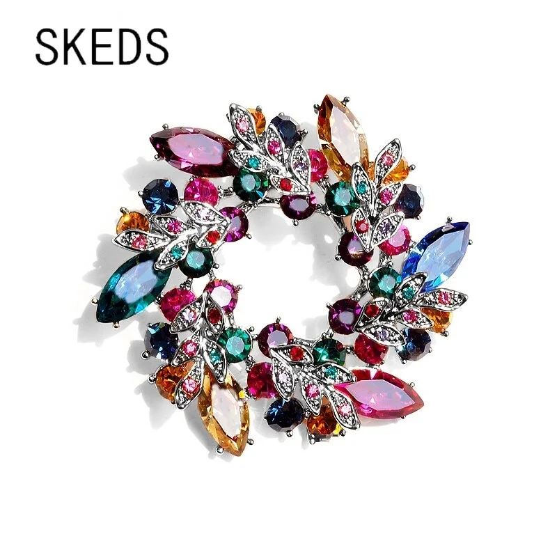New Flower Crystal Brooches For Women Rhinestone Fashion Elegant Brooch Pin Boutique Lady Party Wedding Pins Scarf Clip Jewelry
New Flower Crystal Brooches For Women Rhinestone Fashion Elegant Brooch Pin Boutique Lady Party Wedding Pins Scarf Clip Jewelry
