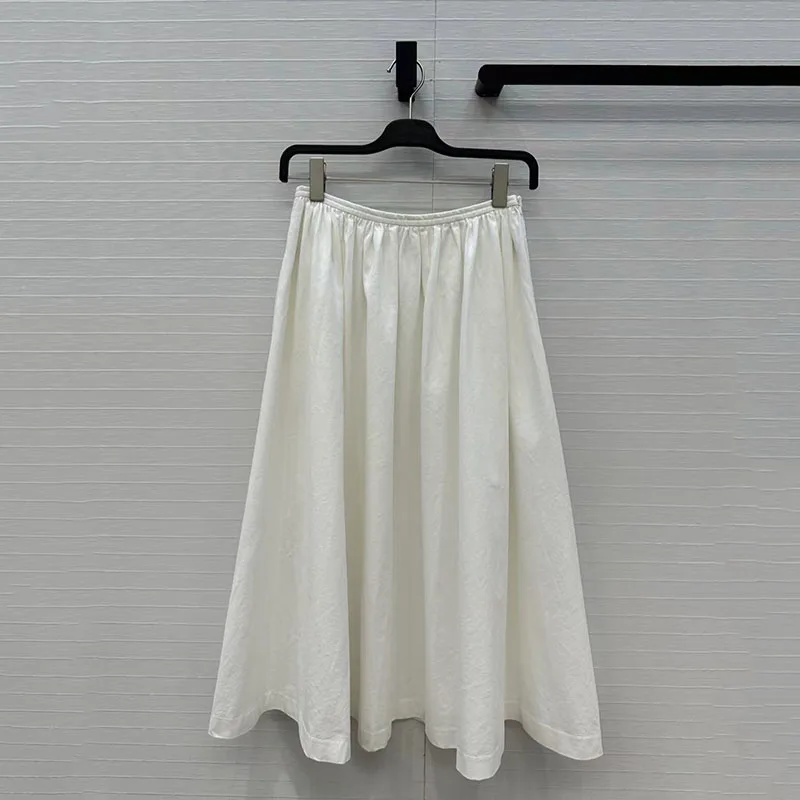 New 2026 collection: Simple and elegant, versatile high-waisted skirt, loose and flowing mid-length skirt with a large swing
New 2026 collection: Simple and elegant, versatile high-waisted skirt, loose and flowing mid-length skirt with a large swing