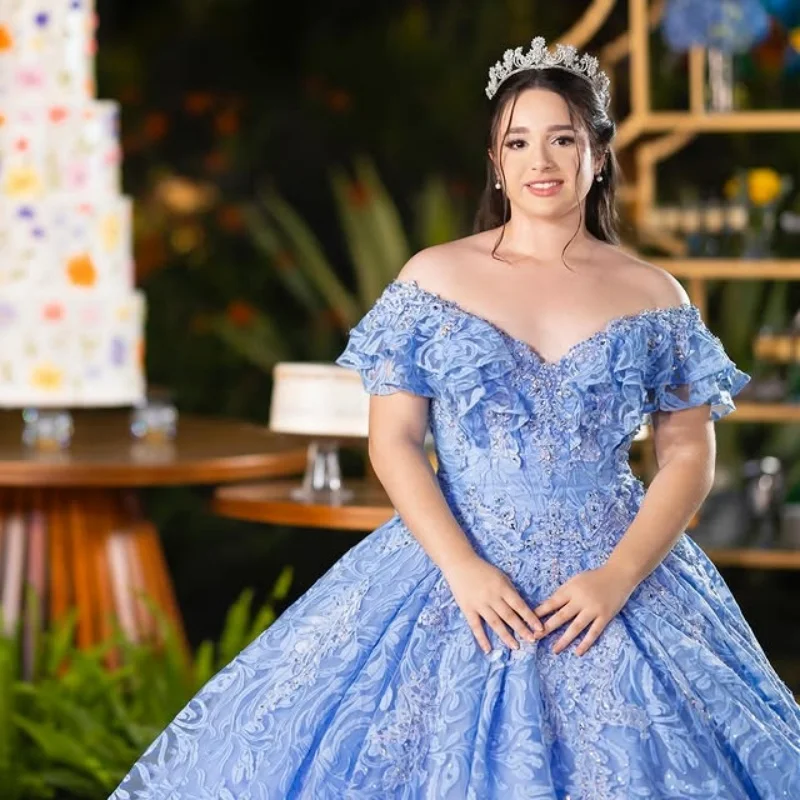 Небесно-голубое платье Quinceanera с открытыми плечами по индивидуальному заказу, кружевное платье Quinceanera с кристаллами и рюшами, длинный хвост, платья de 15, Quinceanera
Небесно-голубое платье Quinceanera с открытыми плечами по индивидуальному заказу, кружевное платье Quinceanera с кристаллами и рюшами, длинный хвост, платья de 15, Quinceanera