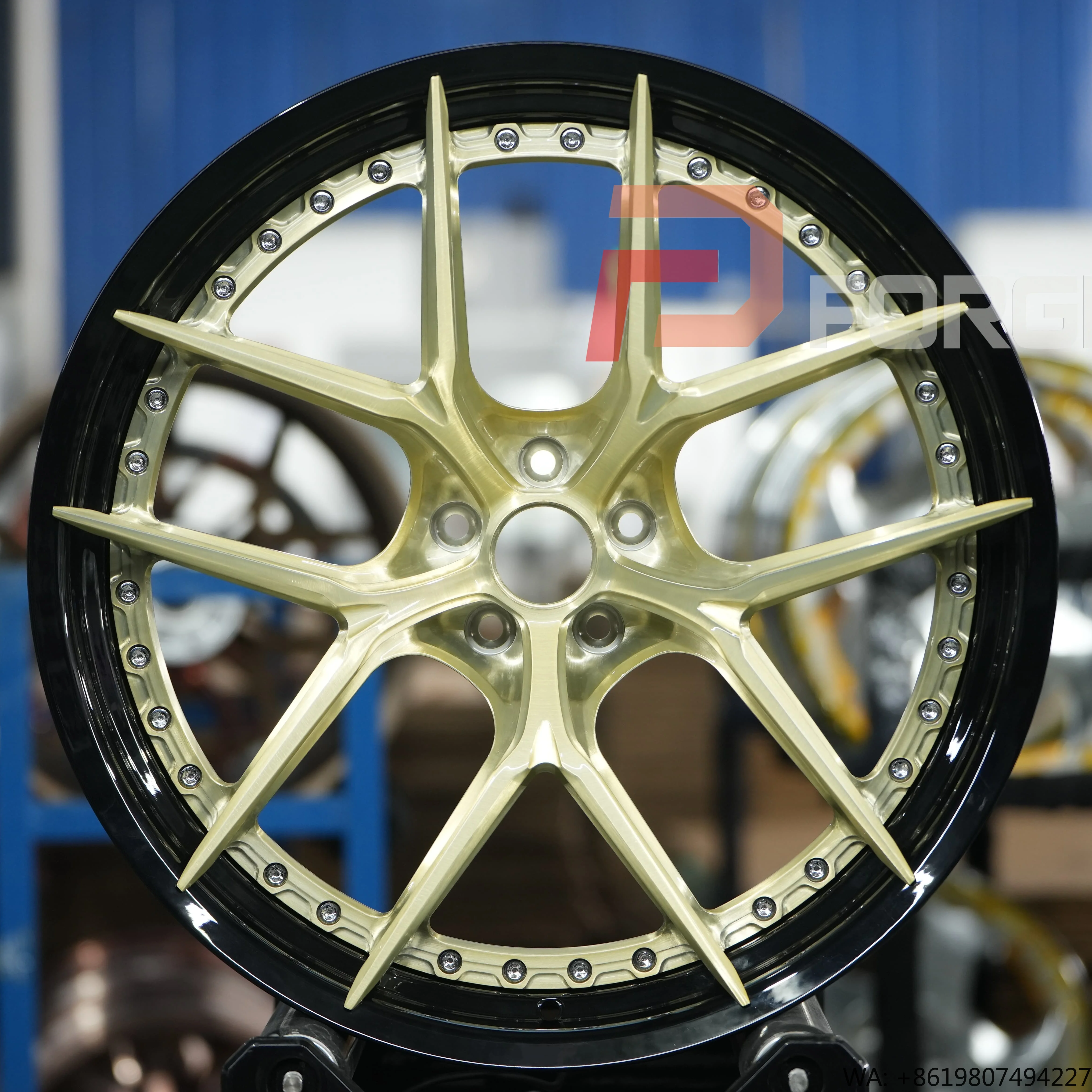 The New Two-piece Forged Aluminum Wheel Hub Is Suitable for X5 X6 X7 M2 M3 M4 M5,- C63 G63 GLS63, RS6 RS7.
The New Two-piece Forged Aluminum Wheel Hub Is Suitable for X5 X6 X7 M2 M3 M4 M5,- C63 G63 GLS63, RS6 RS7.