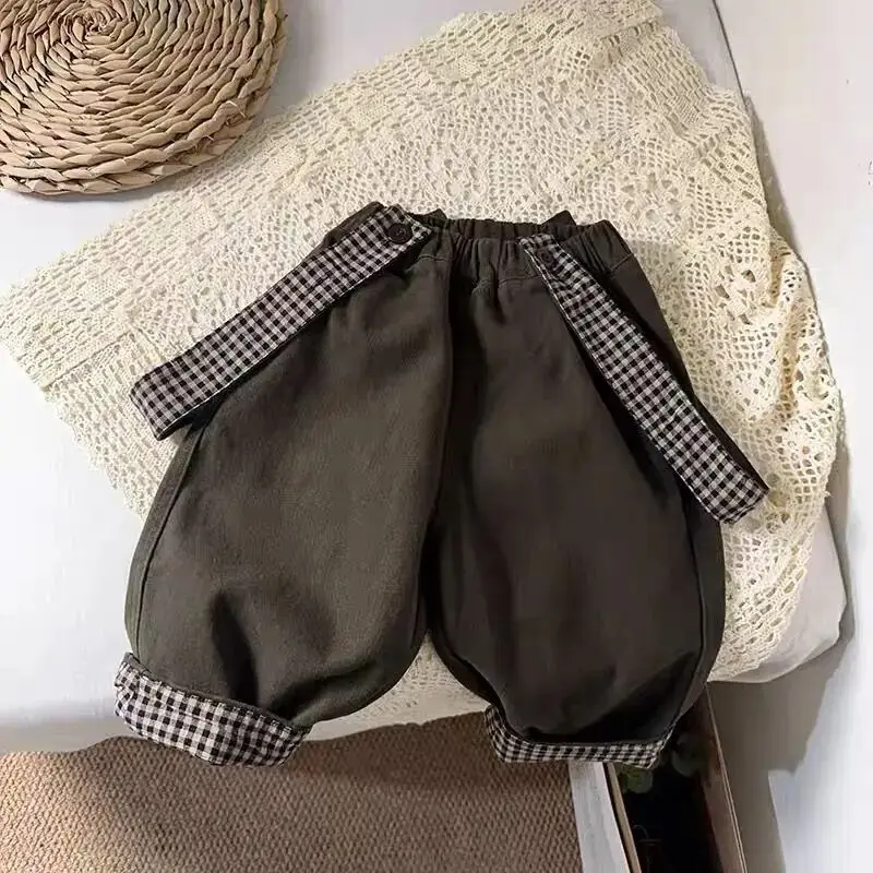 Children's pants Spring and Autumn new style for boys and girls wearing two straps casual trousers 80-120cm
Children's pants Spring and Autumn new style for boys and girls wearing two straps casual trousers 80-120cm