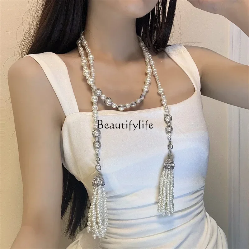 Retro pearl fringed long chain double layer niche design pearl chain luxury temperament
Retro pearl fringed long chain double layer niche design pearl chain luxury temperament