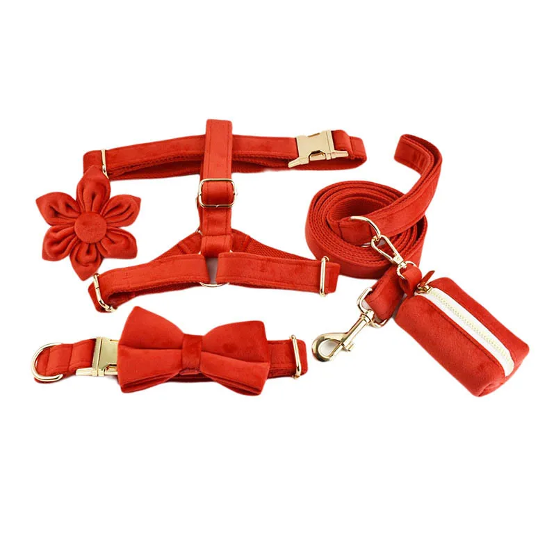 6pcs/set Red Velvet Pet Collar Dog Chain Leash Dog Collar Dog Neck Collar Pet Vest
6pcs/set Red Velvet Pet Collar Dog Chain Leash Dog Collar Dog Neck Collar Pet Vest